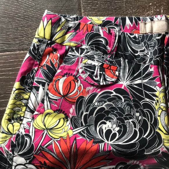 Banana Republic Shorts - Picture 3 of 4